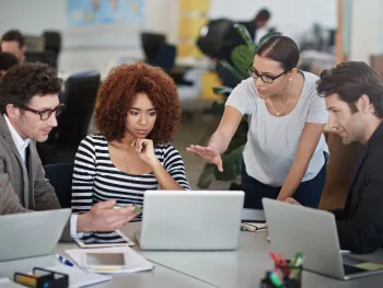 Today’s Blog Industry Finance  Business Consulting. - pg模拟器
